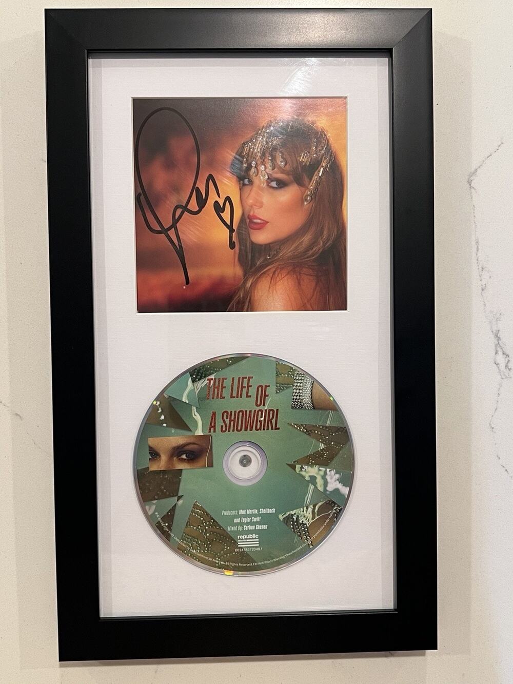 Taylor Swift The Life of a Showgirl Signed Photo Framed CD Photo Autograph #2